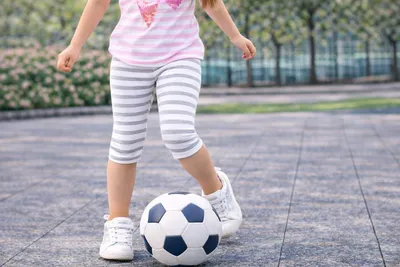 Produktbild von 73025 Disney Mädchen Leggings – gestreift, weiß / grau – Gr. 116