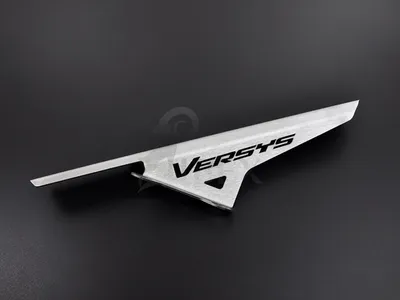 Obrázek produktu pro Ochranný kryt řetězu kompatibilní s Kawasaki Versys 650 Logo silver