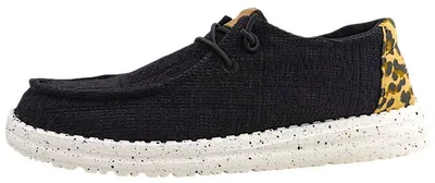 Produktbild von Hey Dude Wendy Wildcat Slipper Schwarz in Gr. 37