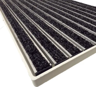 Produktbild von Xanie Fußmatte 60x40x7cm Rips schwarz mit Bodenwanne Eingangsmatte Fußabtreter
