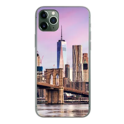Produktbild von MuchoWow® Handyhülle Schutzhülle Hülle für iPhone 11 Pro Max Brooklyn Bridge und die New Yorker Skyline Silikon Softcase Handy Hülle - Schutz