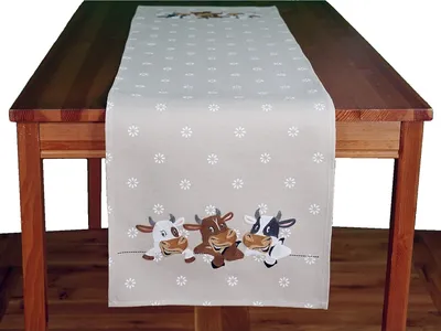 Produktbild von Tischwäsche mit Stickerei Kühe 40 x 140 cm