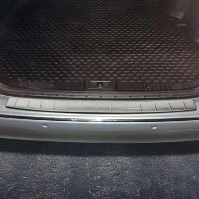 Zdjęcie produktu dla Zderzak ochronny do Mercedes E klasa W211 notchback 2003-2008 stal nierdzewna chrom