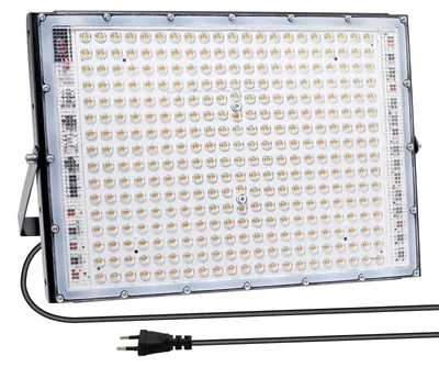 LED-Flutlicht 300 W 30.000 lm warmweiß IP65 für Außen