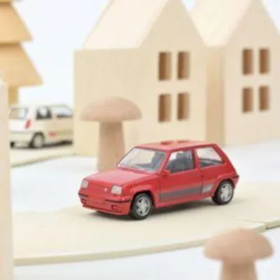 Produktbild von NOREV 1:43 Jet-Car Renault SuperCinq GT Turbo Ph II 1988 - red 510539