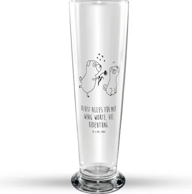 Produktbild von Mr. & Mrs. Panda Bierglas Mops Verliebt - Transparent - Geschenk, Liebe, Glasbierglas, Glasbecher, Hund, Knuffig, Bierbecher, Bier Glas, Sprüche, Partner, Trinkglas, Pure