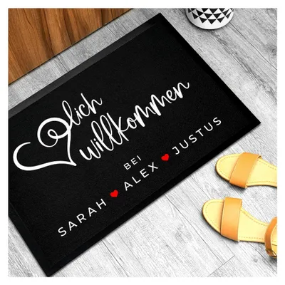 Produktbild von Personalisierte Fußmatte Herzlich Willkommen bis 120cm - individuelle Türmatte für Familie, dünne Gummimatte, Geschenk gestaltet (60x40cm)