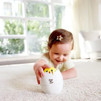 Produktbild von Hape Babyspielzeug Roll 'n Hatch Kuckuckskken Motorik