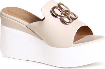 Produktbild von topschuhe24 2798 Damen Keilabsatz Sandaletten XXL Plateau Sandalen, Farbe:Beige, Größe:40 EU