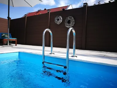 Produktbild von Poolleiter 3 Stufen CARIBIC PRO Edelstahl Einbauleiter Leiter Pool Treppe