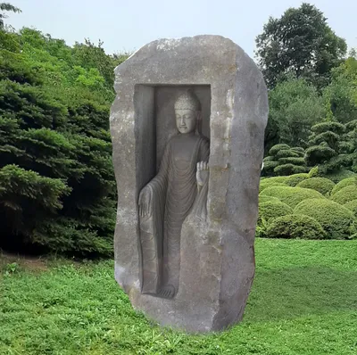 Immagine prodotto di Stonox Buddha statua Siliguri pietra di fiume effetto antico 45x40x150 cm