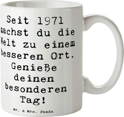 Produktbild von Mr. & Mrs. Panda Kaffeebecher Spruch 1971 Geburtstag - Weiß - Geschenk, Geburtsjahr, besondere Botschaft, Geburtstagsgeschenk, Happy Birthday, Kaffeetasse, Motivtasse