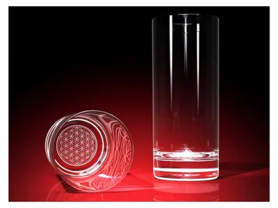Produktbild von Blume des Lebens - Trinkglas 0,25 l Ø 66 x 155 mm Kristallglas mit 3D Innengravur