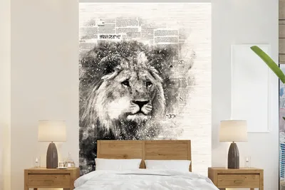 Produktbild von MuchoWow® Fototapete für Wohnzimmer oder Schlafzimmer Wandtapete Vinyl Motivtapete Löwe - Zeitung - Rauch - 225x350 cm - Schlafzimmer tapete