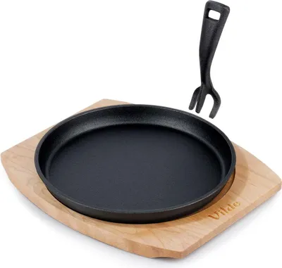 Zdjęcie produktu dla Patelnia do serwowania żeliwna z deską CAST LINE 22 cm