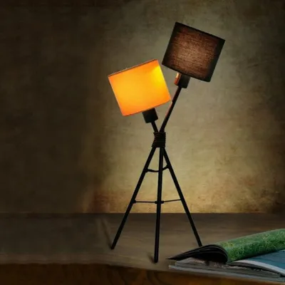 Produktbild von cagü: Design Retro Tischlampe IRIS Schwarz-Bunt 55cm Höhe