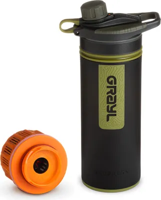 Produktbild von Grayl GeoPress Outdoor- & Reisewasserfilter mit 1 Ersatzfilter - Black Camo