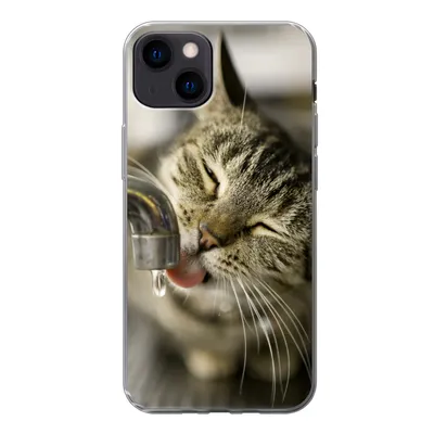 Produktbild von MuchoWow® Handyhülle Schutzhülle Hülle für iPhone 13 Katze - Wasserhahn - Getränk Silikon Softcase Handy Hülle - Karteninhaber