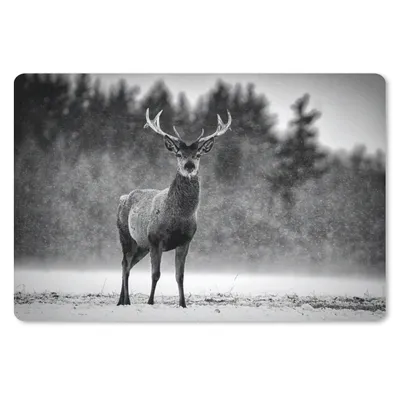 Produktbild von MuchoWow® Schreibtischunterlage Tiere - Hirsche - Winter - Schwarz - Weiß 60x40 cm - XXL Mauspad - Großes Mauspad