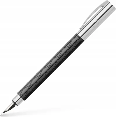 Produktbild von Faber-Castell Ambition Rhombus, Schwarz, Chrom, Kartuschenfüllsystem, Metall, Edelharz, Edelstahl, Medium, Geschenkbox