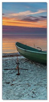 Produktbild von Wallario selbstklebende Türtapete 100 x 220 cm mit Schutzlaminat - Einsames Fischerboot mit Anker am Strand