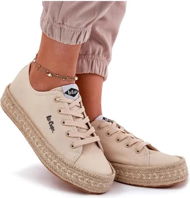 Produktbild von Damen Sneaker Mit Geflecht Lee Cooper LCW-25-44-3215 Beige 39