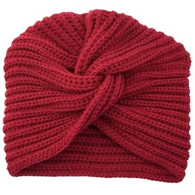 Zdjęcie produktu dla Stylowa Czapka Turban Czerwona - Idealna na Jesień i Zimę KP6607