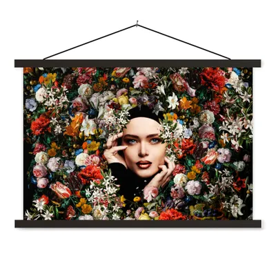 Produktbild von MuchoWow® Textilposter Blume - Frauen - Porträt - Botanisch 120x80 cm mit schwarzem Rahmen - Wanddeko