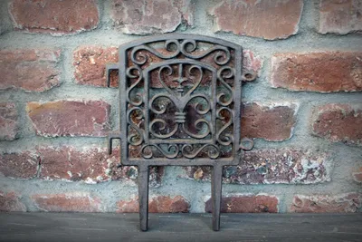 Produktbild von Esschert Design Beetzaun-Element Antikstil Braun mit Haken 20 x 28 cm - Gusseisen
