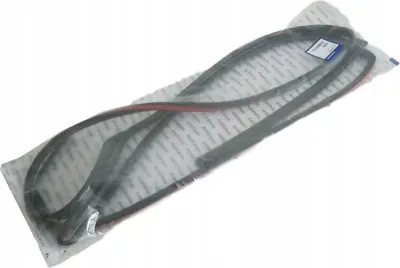 Obrázok produktu pre Tesnenie predných dverí VOLVO XC90 ľavé OE 31278567