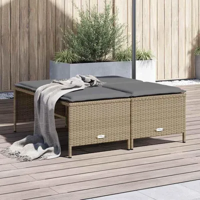 Produktbild von 4 Gartenhocker mit Kissen in Beige aus Poly-Rattan für den Außenbereich, als Terrassen-, Balkon-, Sitz- und Beistellhocker für Lounge und Camping