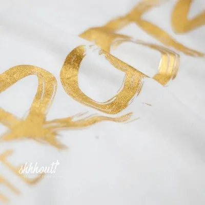 Produktbild von Plottermarie Plotterfolie Duo Metallic Flex für kreative Veredelungen – Plotterfolie für Textildruck, T-Shirts, Baumwolle, Polyester, DIY 100 x 50 cm - 5115 Duo Metallic Gold