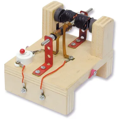 Immagine prodotto di fiammiferi21 Modello di motore elettrico con kit di magneti permanenti f. kit di costruzione per bambini a partire da 13 anni