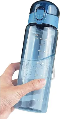 Produktbild von Trinkflasche, 780 ml - Transparent - Auslaufsicher - Mit Verschluss