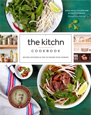 Produktbild von The Kitchn Cookbook