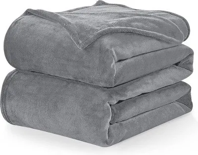 Produktbild von Famanu Flanell-Decke 150x200 cm - Wendbare und warme Mikrofaserdecke