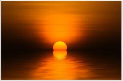 Produktbild von Wallario Wandbild Sonnenuntergang über dem Wasser II, Größe: 61 x 91,50 cm, Poster mit weißem Aluminiumrahmen