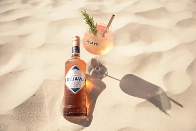 Produktbild von Oriental Deja Vu 4er Set Aperitif 4x 0,7L (17% Vol) Summer Drink- [Enthält Sulfite] Plus Mixcompany Postkarte