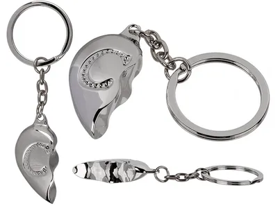 Zdjęcie produktu dla Metall-Schlüsselanhänger, Broken Heart Buchstabe C