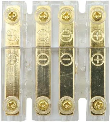 Produktbild von Automobilischer 4-poliger Kabelstecker für Lautsprecher - Stopkontakt-Verbindung bis 4,00 mm2, grün