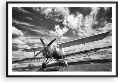 Produktbild von Gerahmtes Poster - Schwarzer Rahmen - An-2 Flugzeug Schwarzweiß - 91,5x61 cm - Wand Bild - Wanddeko - Wandbilder - Wandposter - Bilderrahmen - Bilder - Kunstdruck - Wandbild - P2BAA91x61-4228