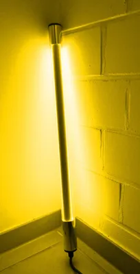 Produktbild von 9647 LED Leuchtstab 9 Watt Gelb 63 cm Kunststoff LED Röhre IP44 Aussen