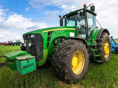 Zdjęcie produktu dla Kocyk dziecięcy Zielony traktor