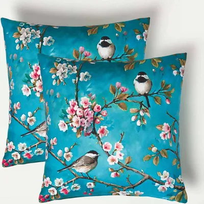 Produktbild von HOMESCAPES Gartenkissen Vögel & Blütenzweige – 2er-Set Outdoor Kissen 45 x 45 cm