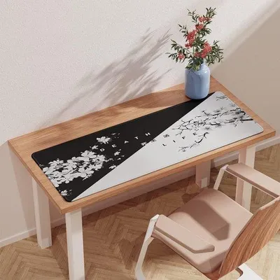 Produktbild von Famanu Gaming-Mauspad mit Japanischer Kirschblüte - 800 x 300 x 3 mm, rutschfeste Gummibasis