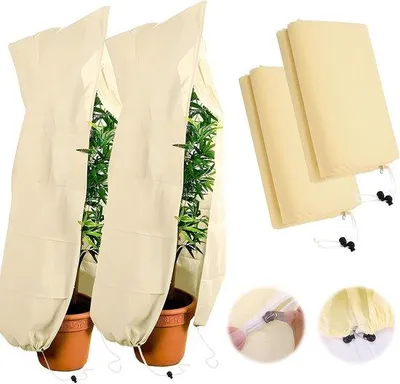 Immagine prodotto di Due coperture invernali traspiranti per piante da esterno, 120 x 180 cm. Coperture invernali personalizzabili per alberi, palme e balconi
