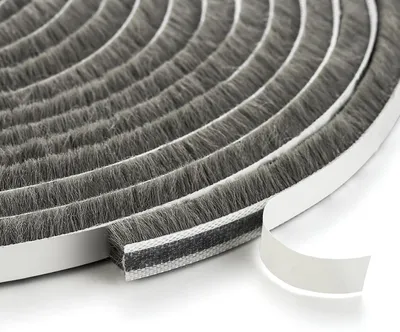 Produktbild von Bürstendichtung 10 m, 9 mm x 23 mm, weiß, für Türen