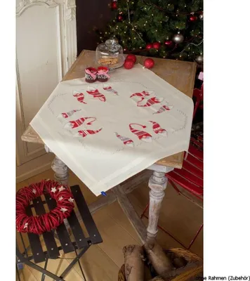Obrázek produktu pro Sada na vyšívání s předtištěnou látkou na ubrus o rozměrech 80 x 80 cm