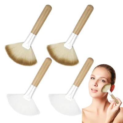 Produktbild von Set mit 4 Puderpinseln – Weiche Make-up-Pinsel für Puder