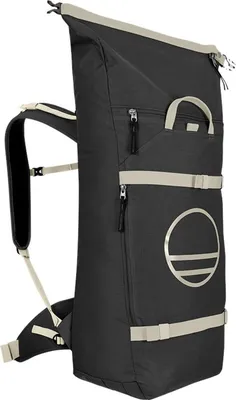 Schwarzer Rucksack "Stamina Gear Bag" von Wild Country mit mehreren Fächern und einem runden Logo.